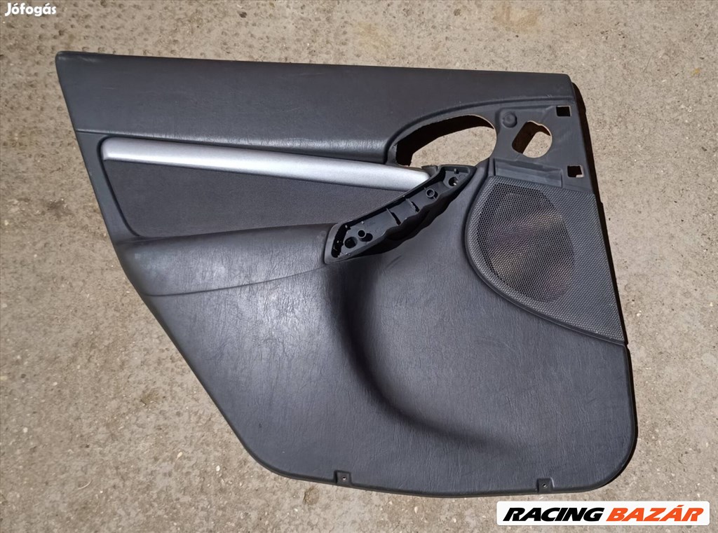 Ford Focus I mk1 bal hátsó ajtókárpit  98aba27407 1. kép