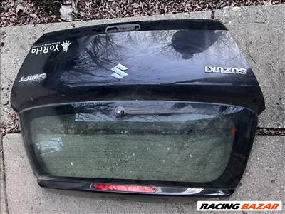 Suzuki Swift V Ötödik ajtó / végajtó 