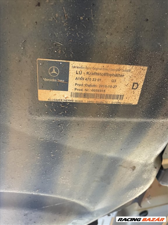 Mercedes A 160 W169 üzemanyag tank  a1694702201 0056915 3. kép