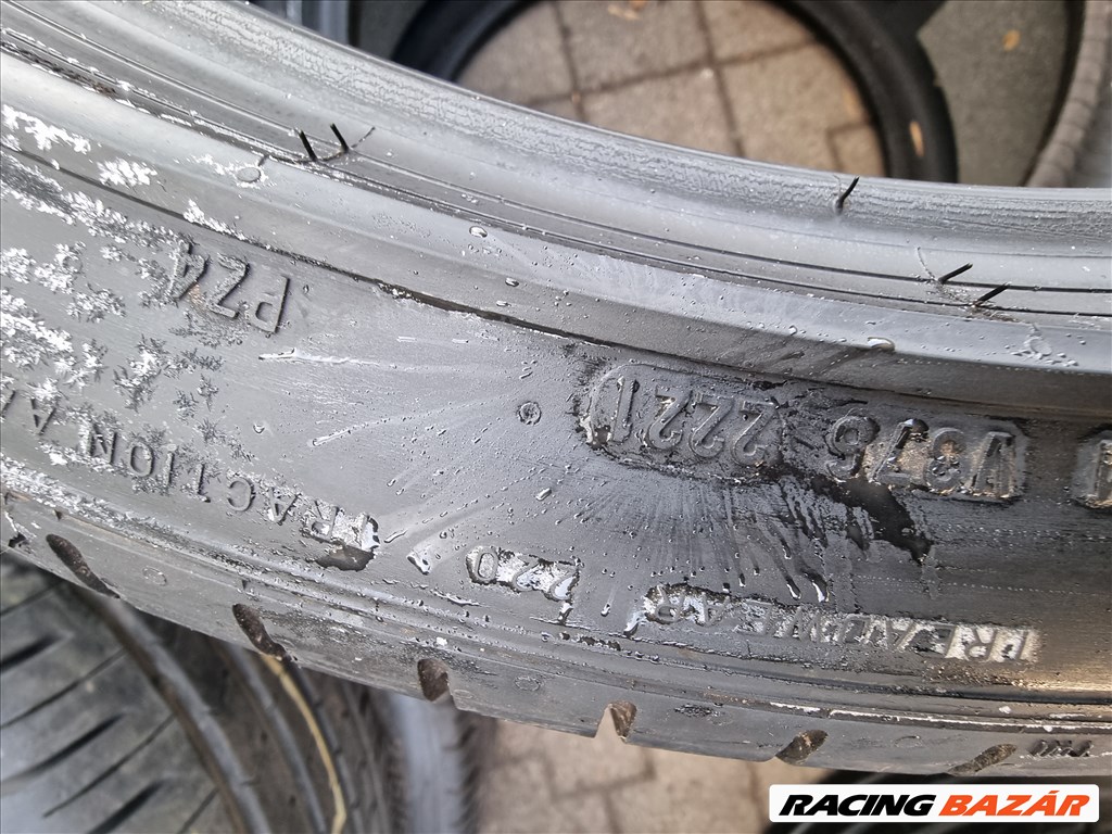  255/40R21" újszerű Pirelli P zero nyári gumi  3. kép