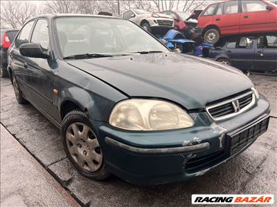 Honda Civic 1.5i bontott alkatrészei