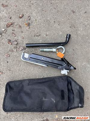 Opel Meriva A emelő készlet 