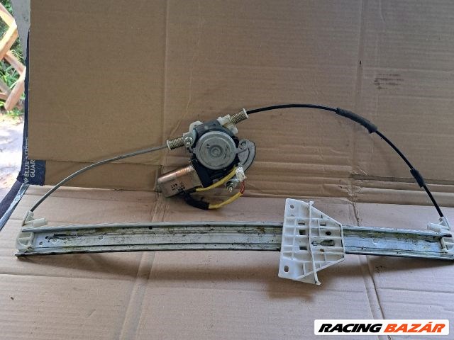 Mazda MPV (LW) MAZDA MPV Jobb első Ablakemelő Szerkezet  1. kép
