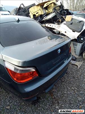 BMW E60 csomagtér ajtó