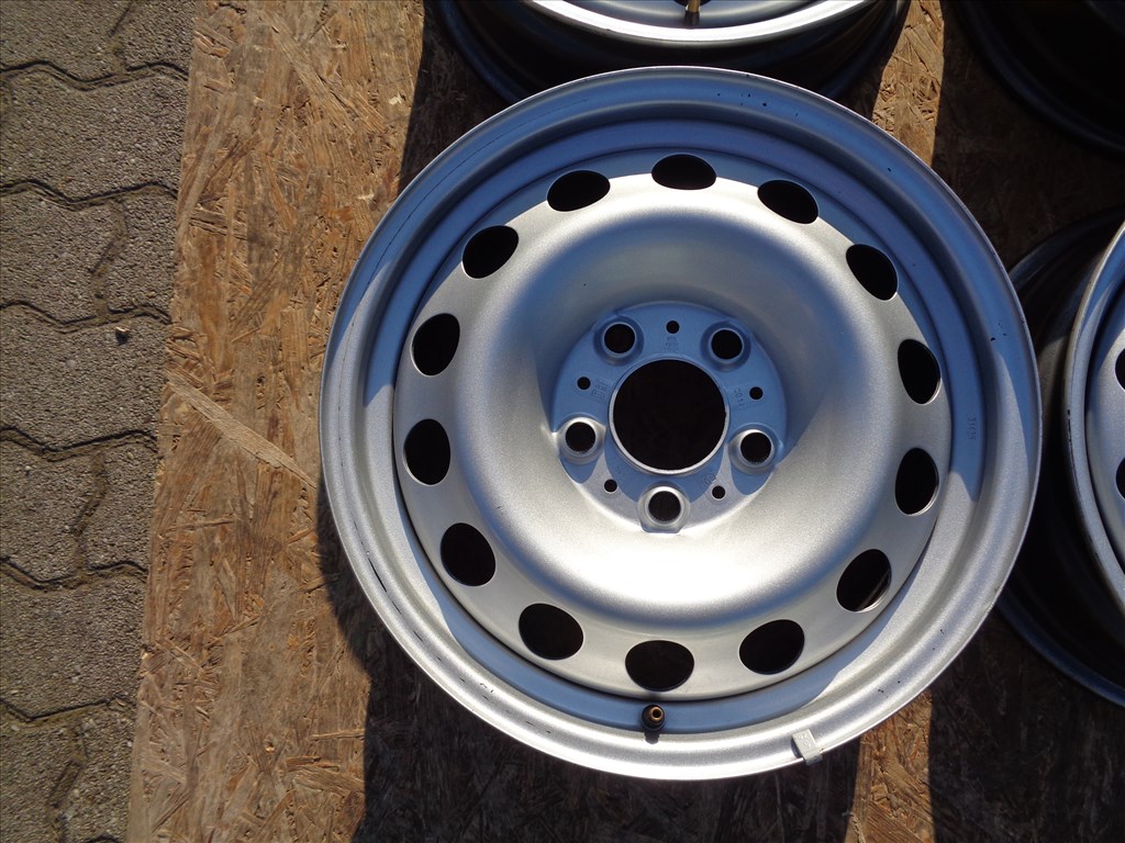 Új Mini BMW lemezfelni 16-os, 5×120-as osztóval eladó. 3. kép