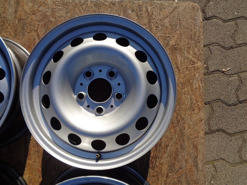 Új Mini BMW lemezfelni 16-os, 5×120-as osztóval eladó. 4. kép