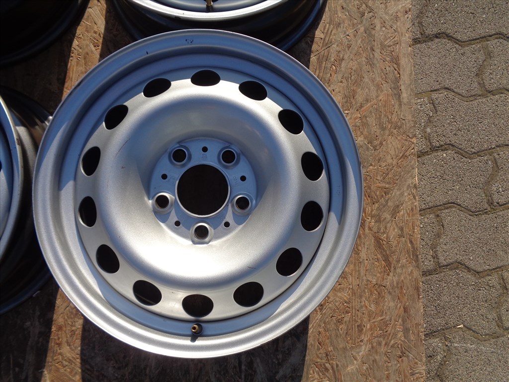 Új Mini BMW lemezfelni 16-os, 5×120-as osztóval eladó. 5. kép