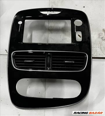 Renault Clio IV dCi 90 energy Navigáció keret szellőző egybe 687502204r-68260056