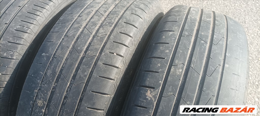 Volkswagen Tiguan 5×112 gyári 16" alufelni szett jó állapotú Hankook nyári gumikkal eladó!  8. kép