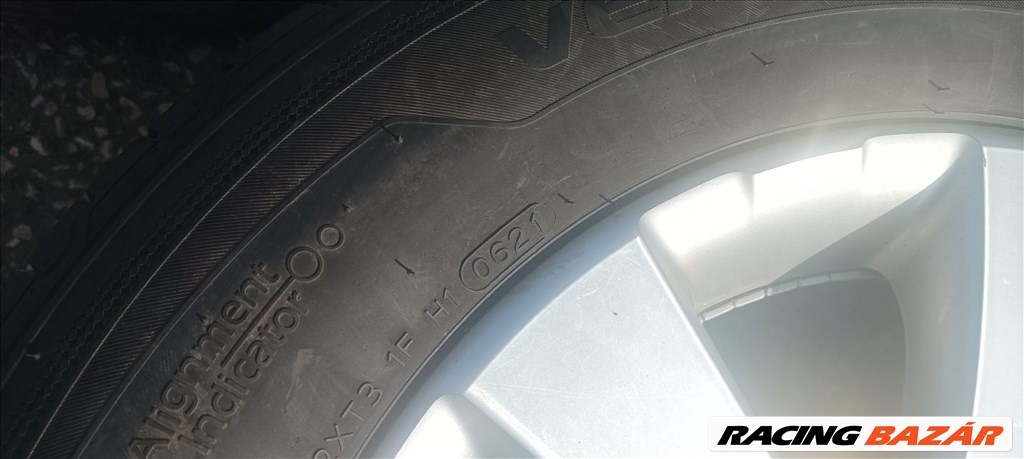 Volkswagen Tiguan 5×112 gyári 16" alufelni szett jó állapotú Hankook nyári gumikkal eladó!  11. kép