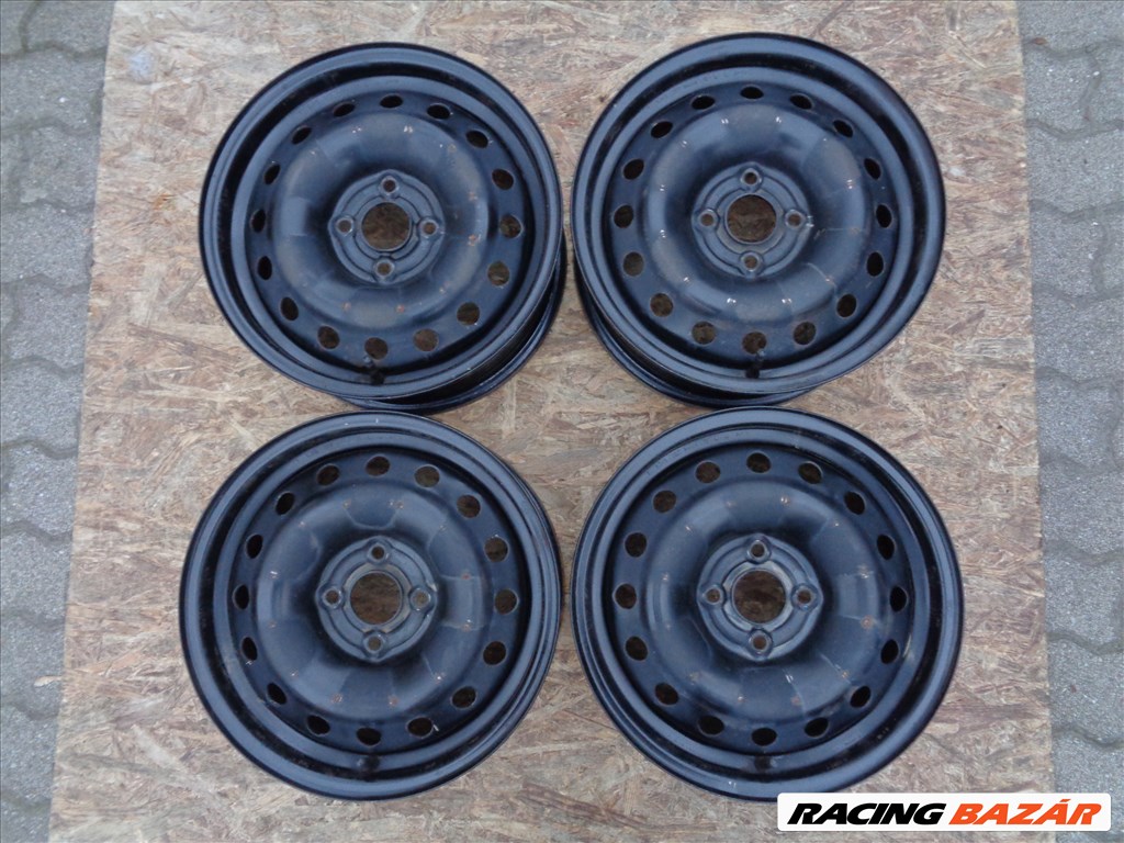 Chevrolet Gyári lemezfelni 15-ös, 4×100-as osztóval, szép állapotban eladó. 1. kép