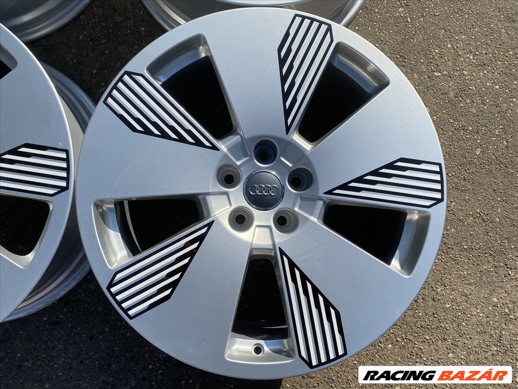 4db gyári 19" Audi E-Tron alufelni. (3728) 2. kép