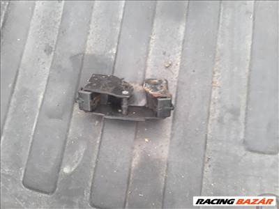 Peugeot 206 Csomagtérajtó Zár Fogadó