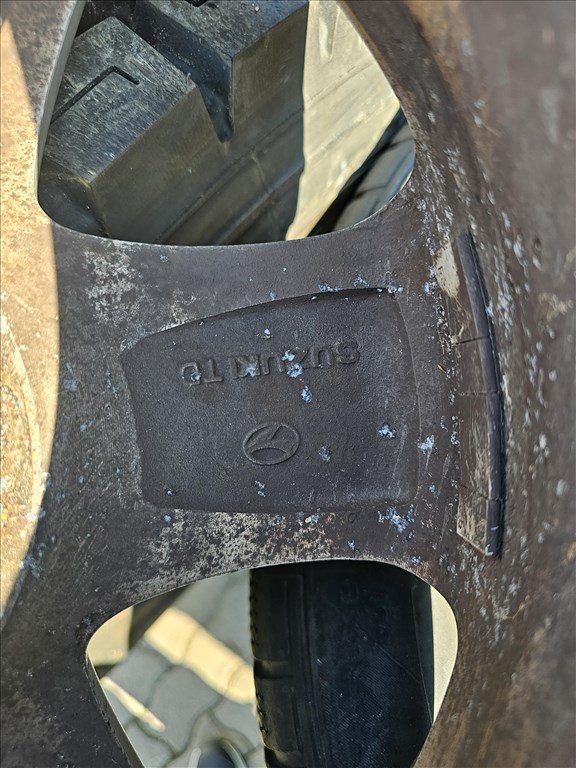  5x114.3 lyukosztású 6,5JJ 16" újszerű (gyári felni) alufelni 2. kép