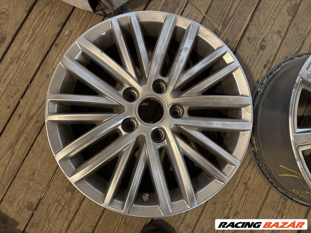 R16 Original Volkswagn 6J ET50 - 2K5 601 025J 2K5601025J 1db felni  1. kép