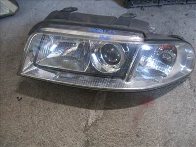 Audi A4 (B5 - 8D) bal  első lámpa fényszóró 