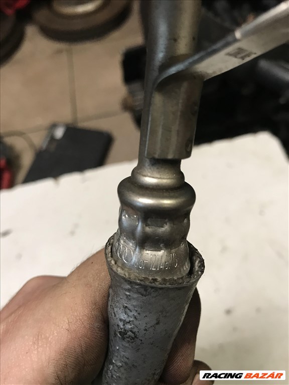 VW csoport OCTAVIA II_ 2,0 FSI turbó vízcső 06f121497g 2. kép