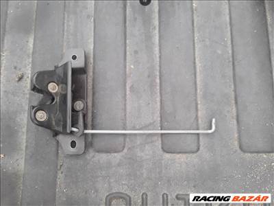 Peugeot 206 Csomagtérajtó Zár