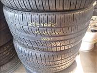  295/40/22"  Pirelli nyári gumi 