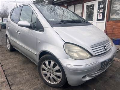 Mercedes A 170 1.7CDI bontott alkatrészei