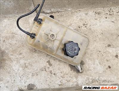 Peugeot 407 Kiegyenlítő tartály 