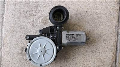 Toyota Yaris II, Auris I bal hátsó, jobb első ablakemelő motor 05'-12'  857100d100