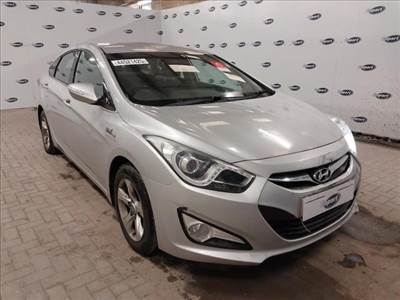 Hyundai i40 bontott alkatrészei vagy egyben bontásra eladó
