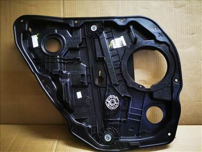 Kia Cee'd (CD) KIA CEED 3 HB BAL HÁTSÓ ABLAKÜVEG EMELŐ 83470j7015