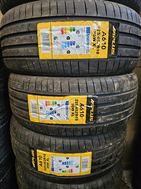  225/4518" új Aplus nyári gumi gumi 1. kép