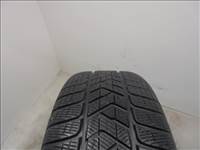 Pirelli Scorpion Winter seal 235/55 R18 