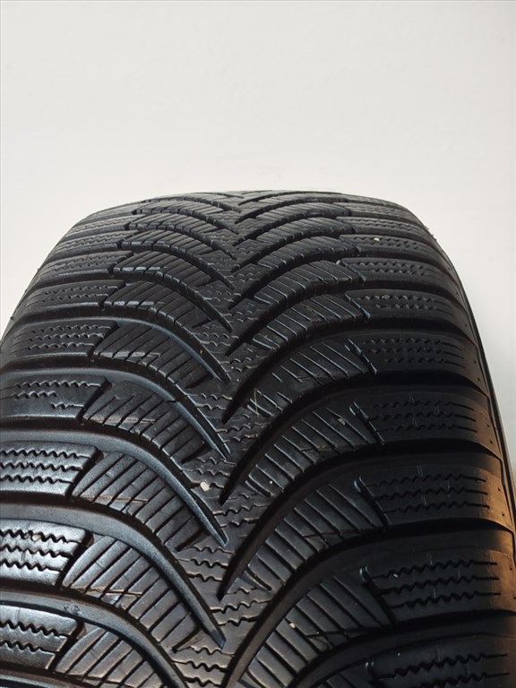 Hankook W452 Winter icept RS2 205/55 R16  1. kép