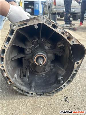 Mercedes Vito (2nd gen) W639 109 cdi váltó  646980