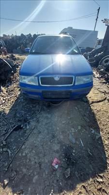 Skoda Octavia I bontott alkatrészei