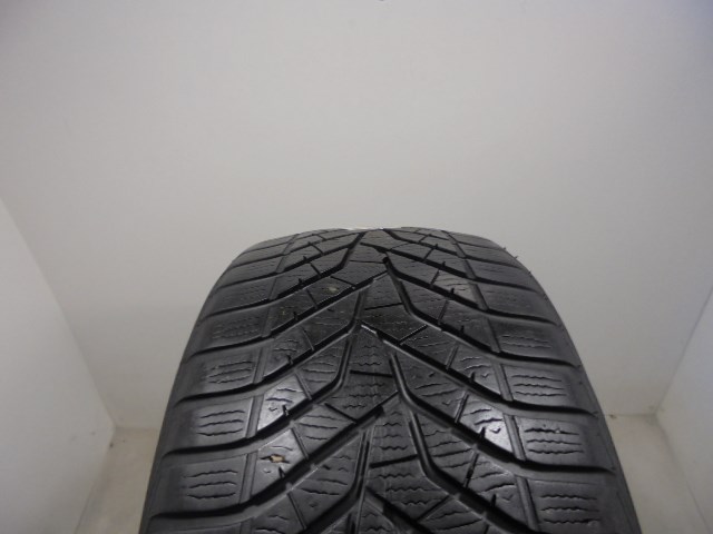 Yokohama V905 225/50 R17  1. kép