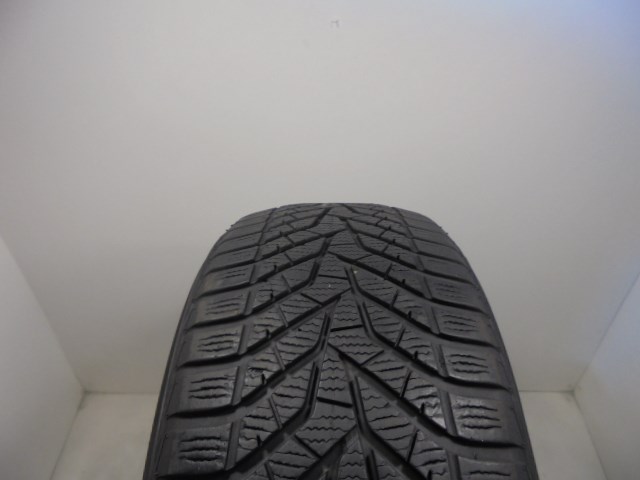 Yokohama V905 215/55 R17  1. kép