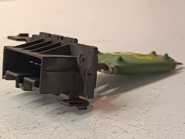 OPEL CORSA D Előtét Ellenállás Fűtőmotor 1. kép