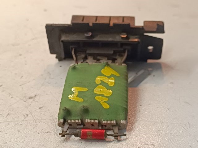 OPEL CORSA D Előtét Ellenállás Fűtőmotor 4. kép