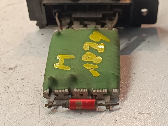 OPEL CORSA D Előtét Ellenállás Fűtőmotor 5. kép