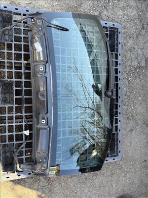 Vw Touareg hátsó szélvédő 