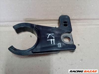 Mazda CX-5 (KF) MAZDA CX-5 Ablakmosó Tartály Tartó