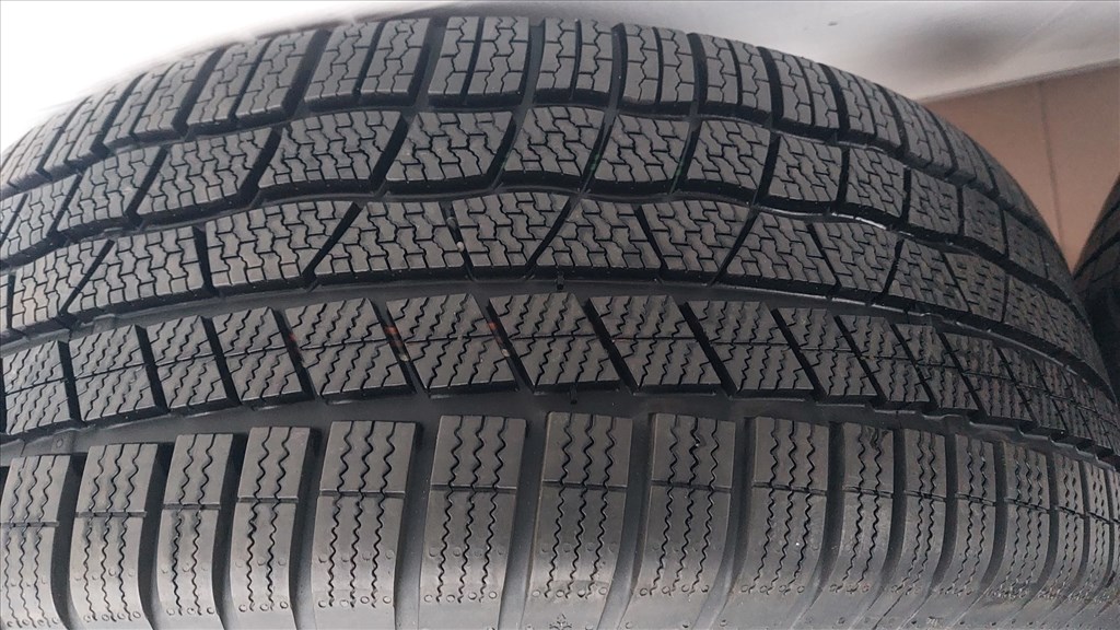 Gyári, Új,VW Tuareg III. /CASCADE/18" alufelni 5x112 Új téli gumik  14. kép