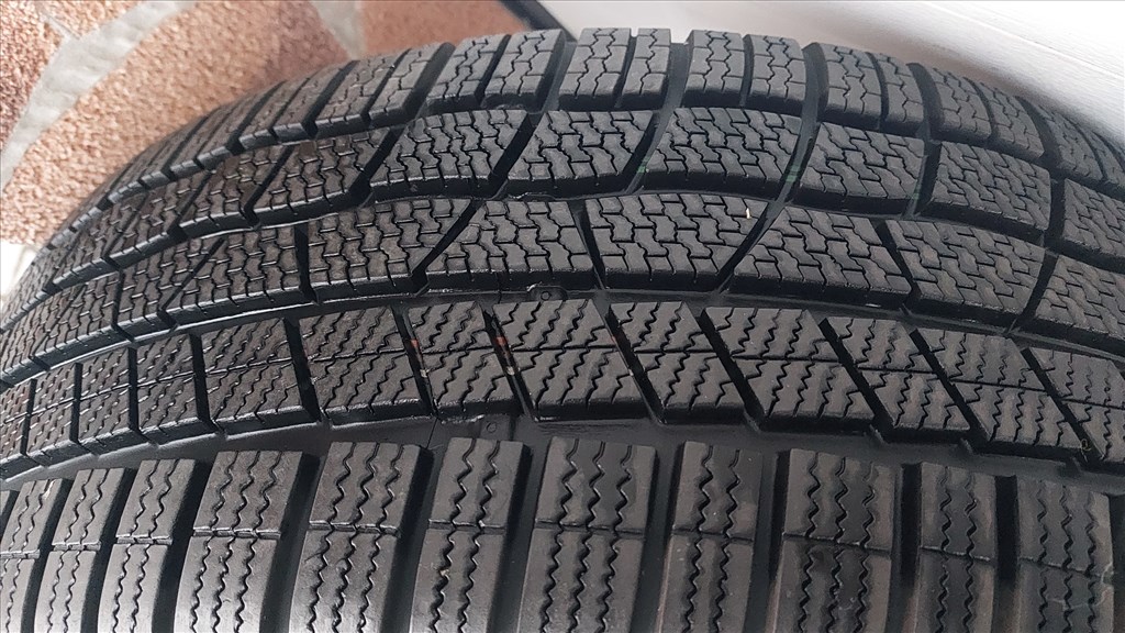 Gyári, Új,VW Tuareg III. /CASCADE/18" alufelni 5x112 Új téli gumik  16. kép