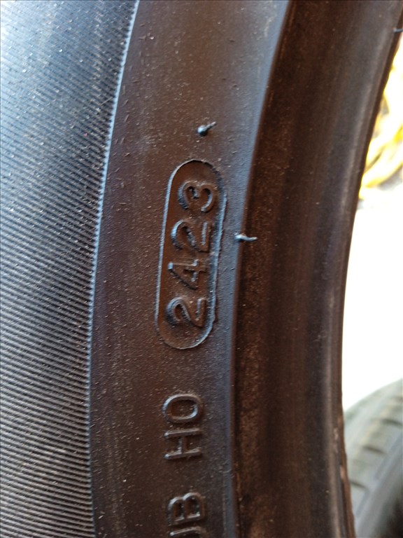 4db 235/50/19 Hankook Evo nyárigumik, új szett 2. kép