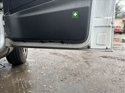 Mercedes Vito 639 jobb első ajtó , bal első ajtó