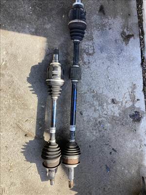 Toyota Yaris (XP130/XP150) 1.5 VVT-I Hybrid Yaris 3 hybrid féltengely  434100d660 434100d650