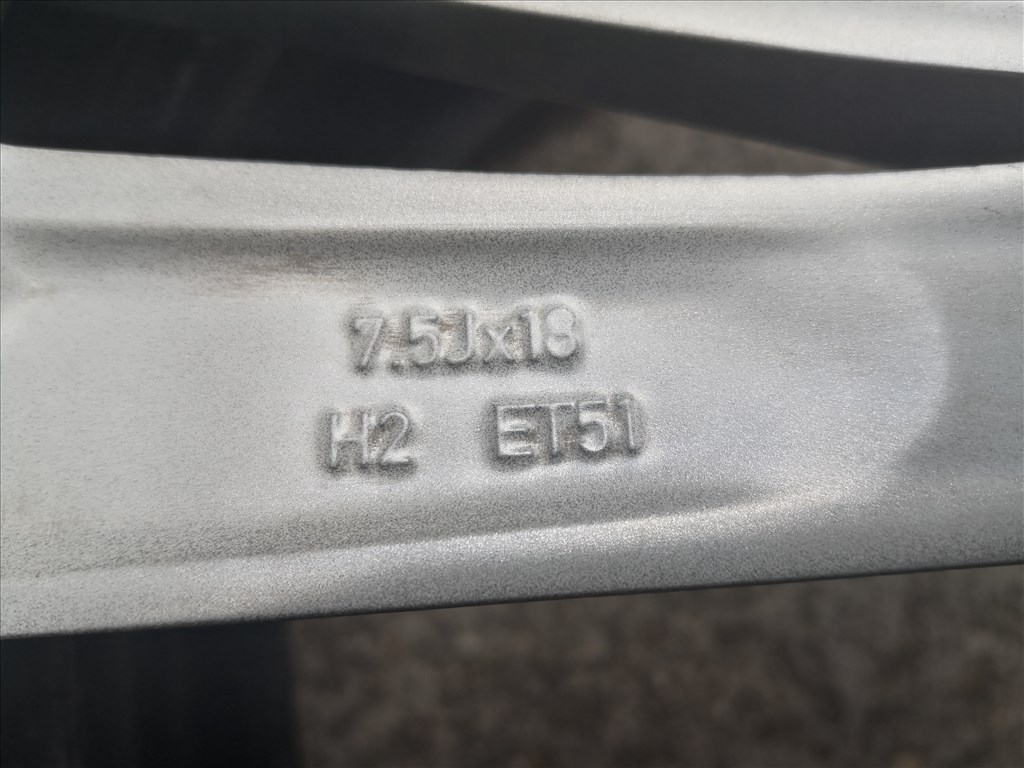  Skoda Seat Audi Volkswagen 18-as újszerű nyári kerék 2. kép
