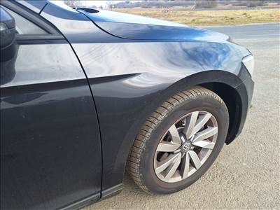 Volkswagen Passat B8 Lc9x jobb első sárvédő 