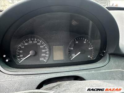 Mercedes vito 639 km óracsoport  om651