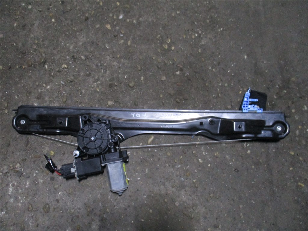 Opel Combo D, Fiat Doblo III bal-jobb elektromos ablakemelő szerkezet motorral 1. kép