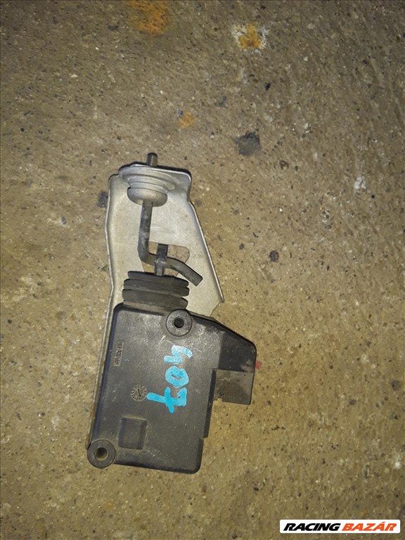 Peugeot 407 Tankajtó Nyitó Motor 1. kép